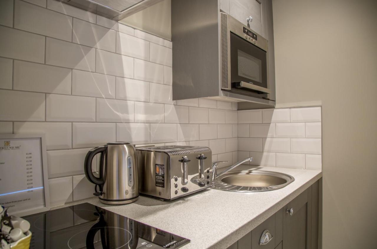 Winckley Stays Preston (Lancashire) Exterior foto A typical kitchen in a student flat